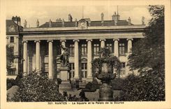 CPA Nantes the Public garden and the Palate of the Stock Exchange