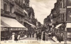 CPA Vichy Street of Nimes seen from of the Four Ways