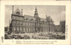 CPA Reims Town hall the day of German invasion Reims City Hall the day off german invasion