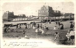 Ninos de CPA Le Havre que explotan la playa