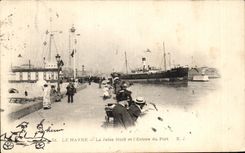 CPA Le Havre La Jetee Nord et I Entree du Port Bateau
