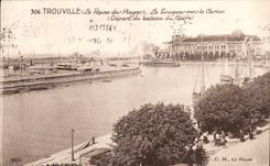 CPA Trouville La Reine des Plages La Touques vers le casino Depart du bateau du Havre