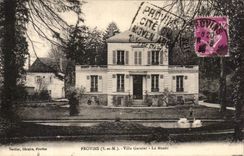 CPA Layered branches Garnier Villa the Museum Swan Swan