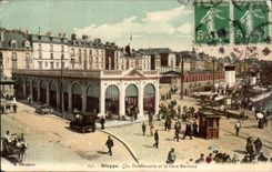 CPA Dieppe los pescados hacen compras y estacion de tren maritima