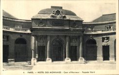 CPA Paris Hotel Des Monnaies Cour d Honneur Facode Nord