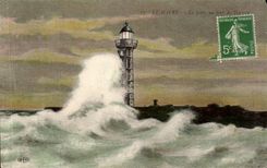 CPA Le Havre el embarcadero y la linterna del faro