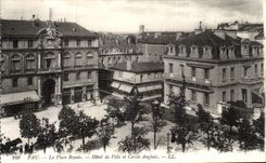 CPA Pau the Royal Place Town hall and English Circle