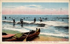 CPA Trouville la Reine des Plages Les Bains The Queen of Beaches The Baths