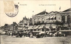 CPA Trouville La Plage et le Grand Salon