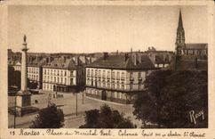 CPA Nants Places of the Marshal Foch column Louis XV