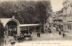 CPA Vichy galleries Couverles and Rue Wilson