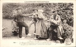 CPA L Auvergne Pittoresque Folklore Costume
