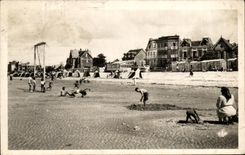 CPA Le Crotoy Jeux d Enfants sur la plage