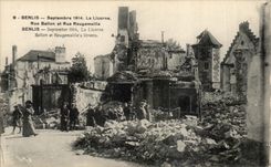 CPA Senlis Septembre 1914 La Licorne Rue Ballon et Rue Rougemaille Senlis Militaria