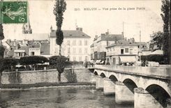 CPA Melun Seen from of the place Dressing
