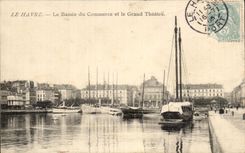 CPA Le Havre Le Bassin du Commerce et le Grand Theatre Bateau