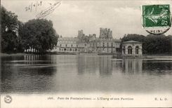 CPA Parc de Fontainebleau L Etang et son Pavillon