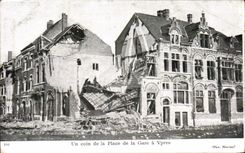 CPA a corner of the Place of the Station has Ypres Militaria