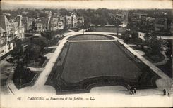 CPA Cabourg Panorama et les Jardins