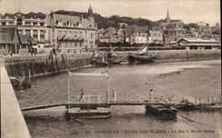 CPA Trouvillle Reine des Plages Le Bac a Maree basse