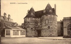 Torrecillas de CPA Dieppe con la casa azul