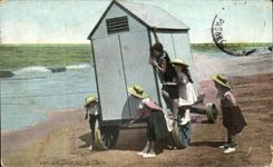 CPA Les jeux sur la plage Enfants 