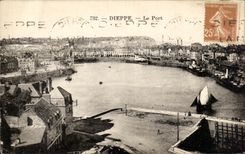 CPA Dieppe el puerto