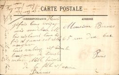 CPA Une Bourre dans les bois Folklore Costume Coiffes