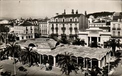 CPA Perpignan Le Paimarlum et les Banques
