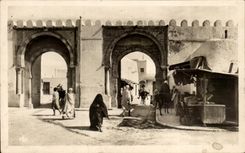 CPA Kairouan Porte Jaladine Tunisie
