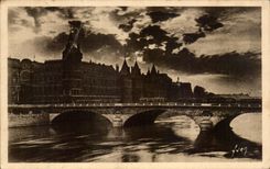 CPA Paris Caretaker's lodge and the bridge with the exchange