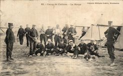CPA Camp de Chalons La Soupe Militaria 