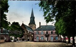 CPA Suippes (the Marne church and Town hall)