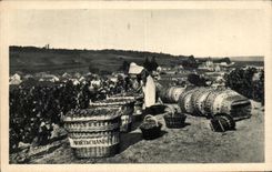 CPA Scene of vintage has Mesnil on Oger Moet and Chandon Champagne