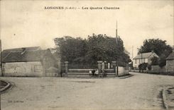 CPA Longnes (S   O) Les Quatve chemins