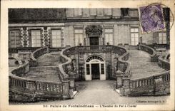 CPA Palais de Fontainebleau L Escaller du Fer a Cheval
