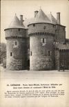 CPA Guerande Porte Saint Michel Forteresse defendue par deux tours elevees et contenant l Hotel de Ville