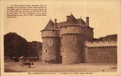 CPA Guerande Le Mall et la Porte Saint Michel