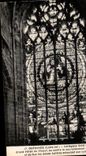 CPA Guerande Colleglale Grand Vltrall du Choeur au cantre le couronnement et au bas les douze Apotres entourant son tombeau