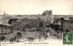 CPA Nantes Panorama on the Cathedral
