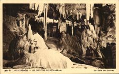 CPA Les Pyrenees Les Grottes De Betharram