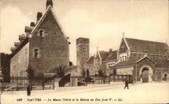 CPA Nantes the Dobree Museum and the House of the Duke Jean