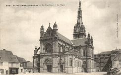 CPA Sainte Anne Aurey the Basilica and the Place