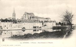 CPA Auxerre L Yonne Saint Germain et l Hopital