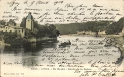 CPA Lyon Ile Beard Edges of the Saone Bateau