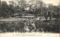 CPA Paris Squre of Batignolles the lake