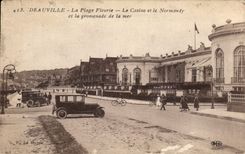 CPA Deauville the Flowered Beach the Casino and Normandy and the walk of the sea