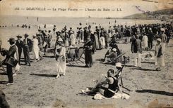 CPA Deauville the Flowered Beach hour of the Bath