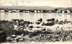 CPA Cannes Seen from of the Boulevard of the Small cross