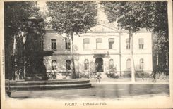CPA Vichy L Hotel de Ville